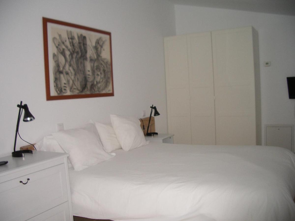 Apartamentos La Fonda Aninon エクステリア 写真